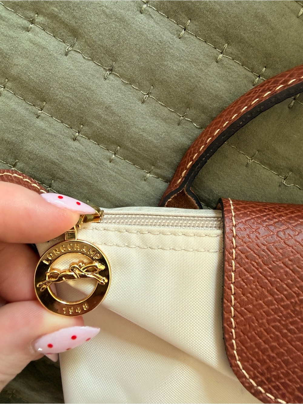 Longchamp Le Pliage Original Pouch with Handle - Picture 6 of 8